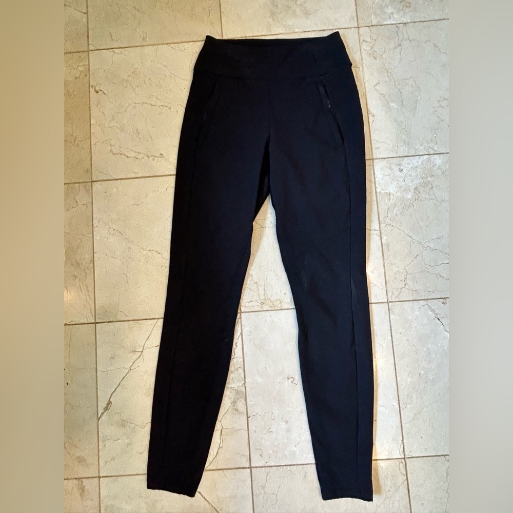 Athleta Headlands Hybrid Tight Black Hike Casual Travel Trek Tech Adventure Sz 2 - Picture 5 of 10